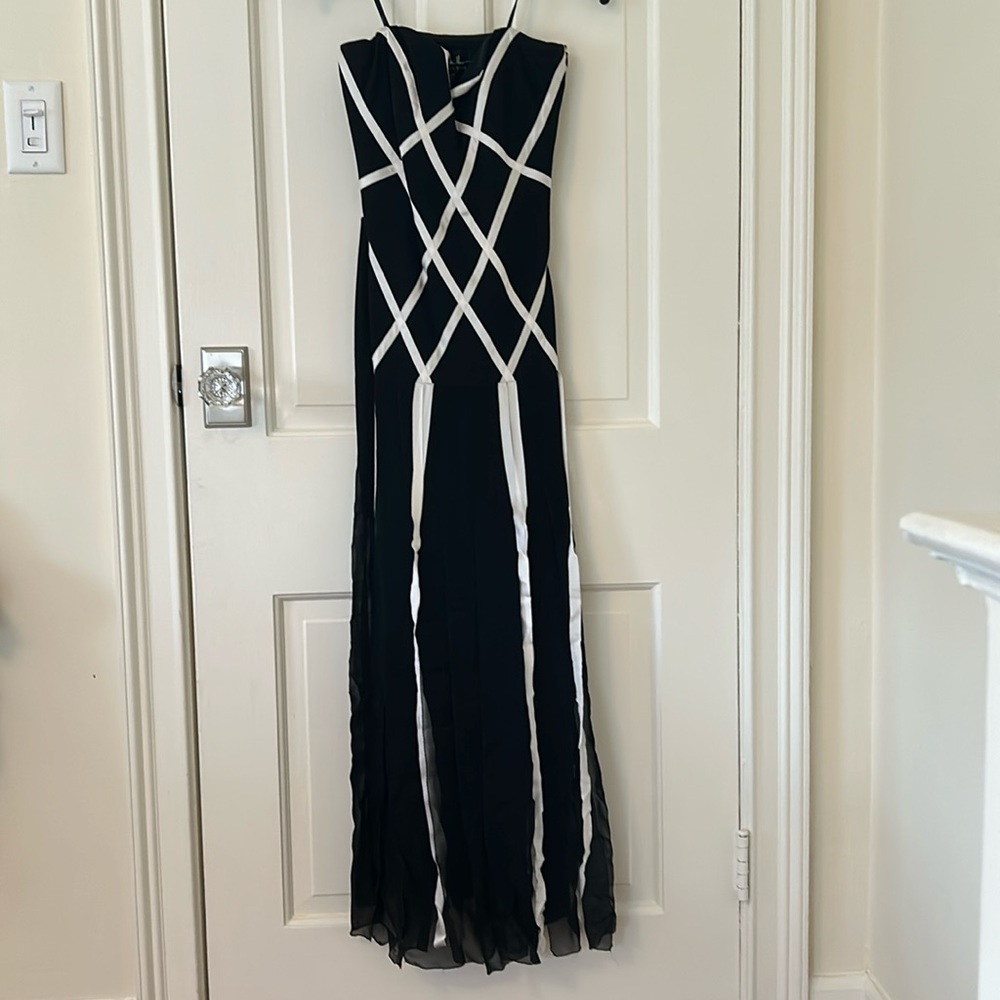 Nicole Miller strapless “ribbon” dress, size 0.